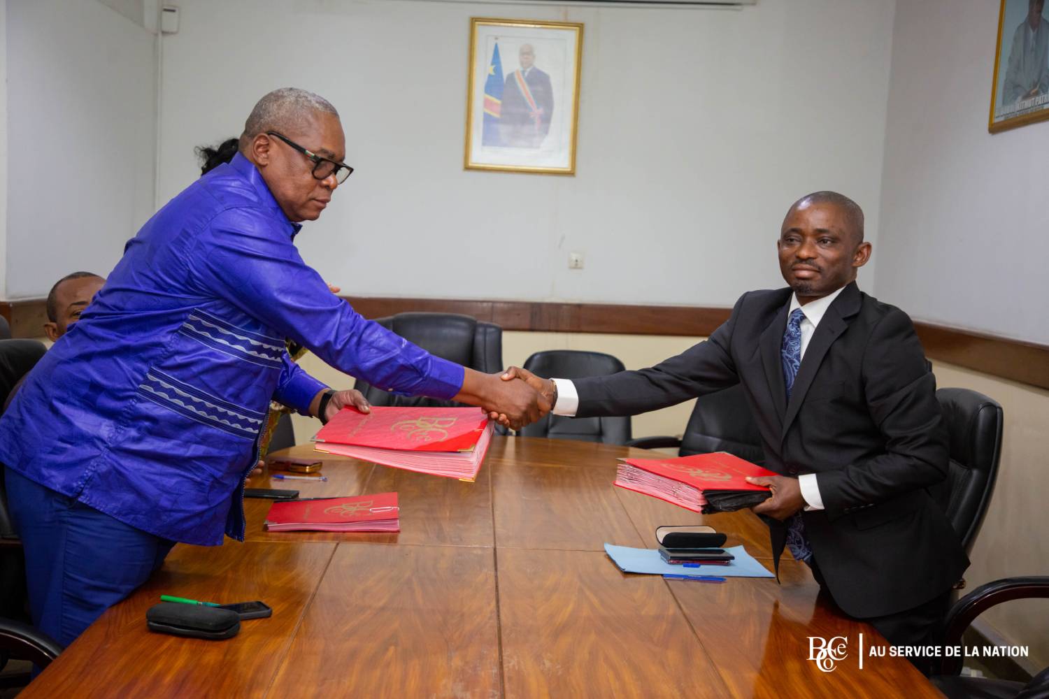 La Province de la Mongala à l'heure de la modernisation :
César Limbaya scèlle le pacte avec le BCECO !