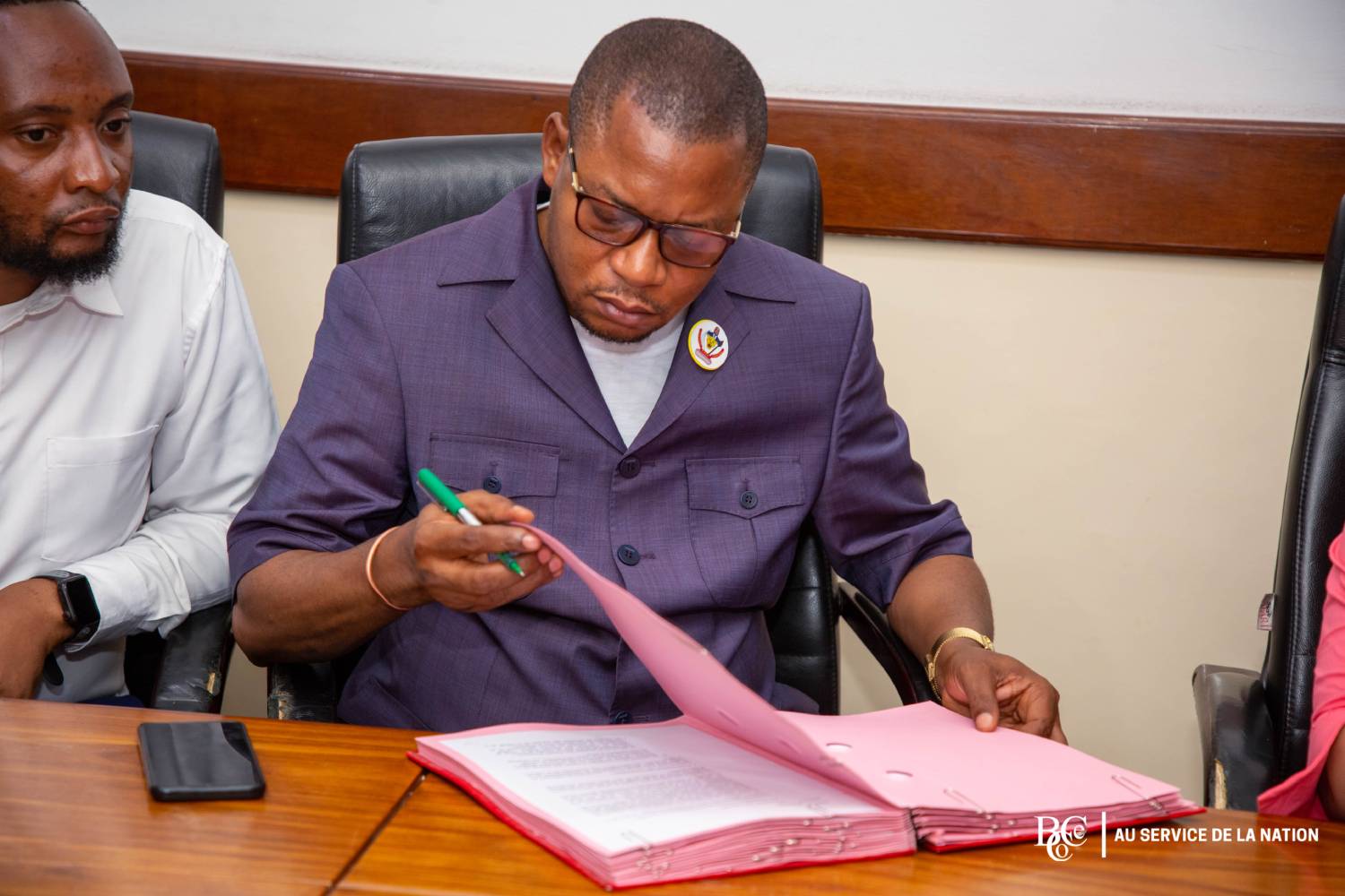 Modernisation de la province de lomami : le gouverneur Nathan Ilunga Numbi dans les murs du bceco !