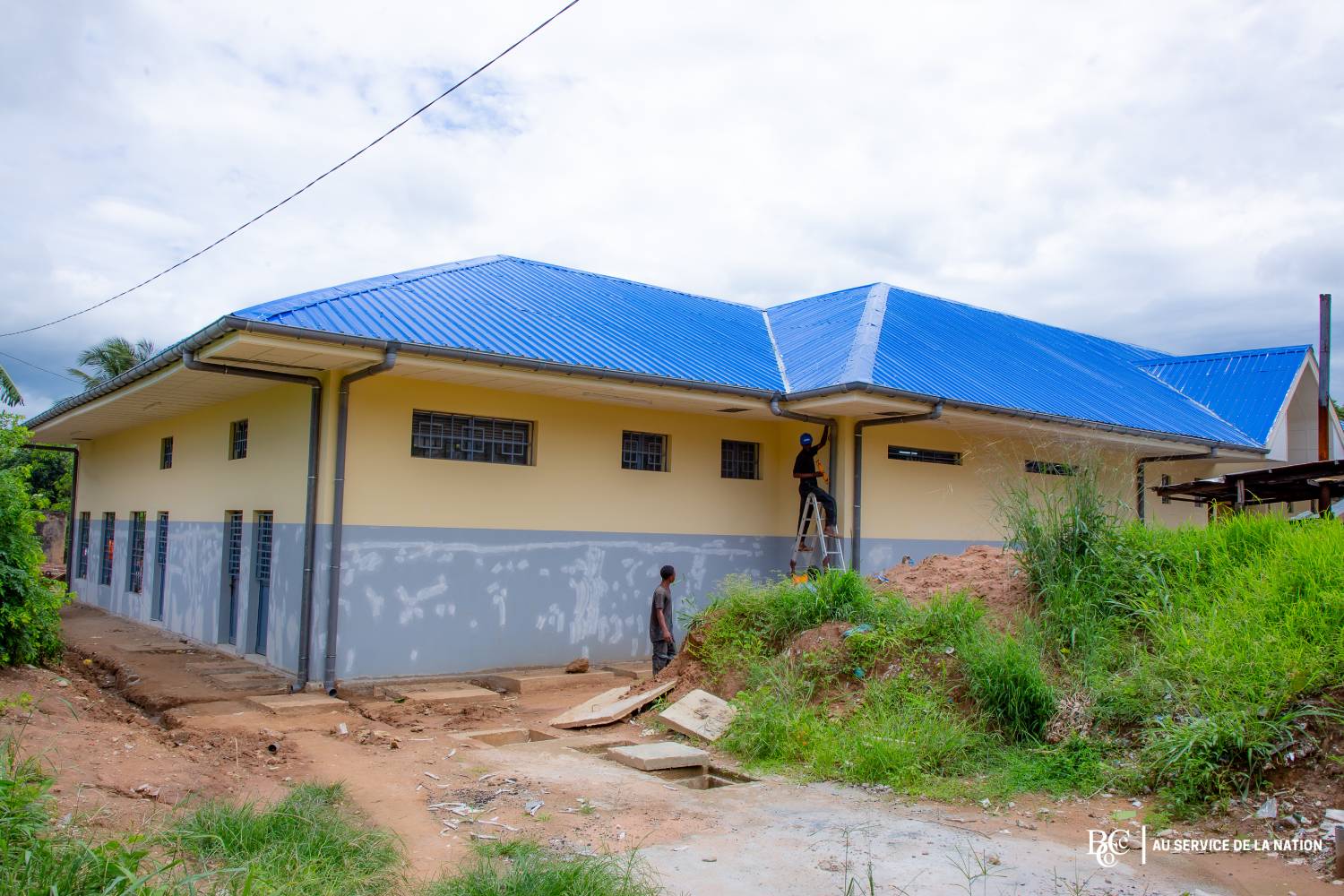 8 mois après le lancement des travaux de construction : la nouvelle morgue de kananga prête à être livrée !