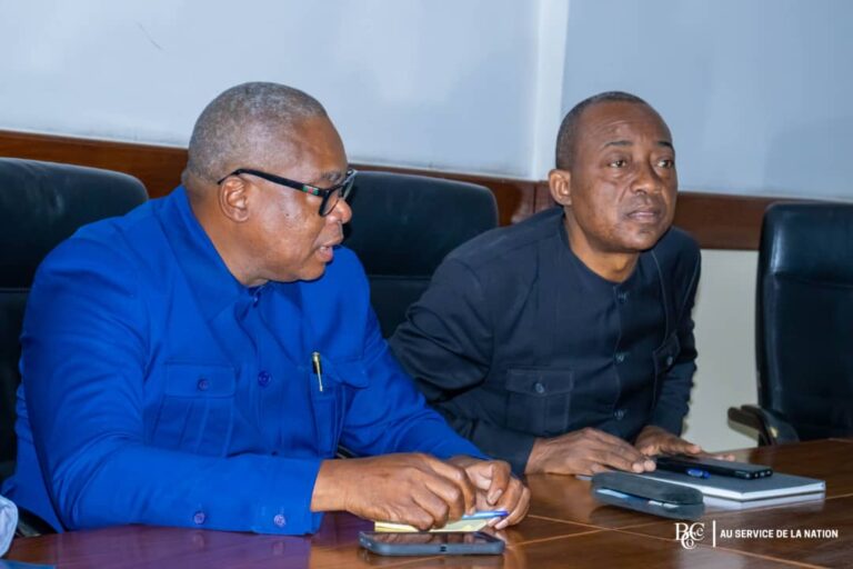 Amélioration du système de passation des marchés publics : la délégation de L'ARMP en réunion de travail avec l'équipe du BCECO 3