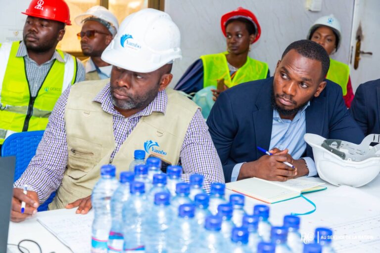 Couverture Santé Universelle _ Samuel Roger Kamba suit de près les travaux la troisième phase du centre hospitalier universitaire renaissance 5