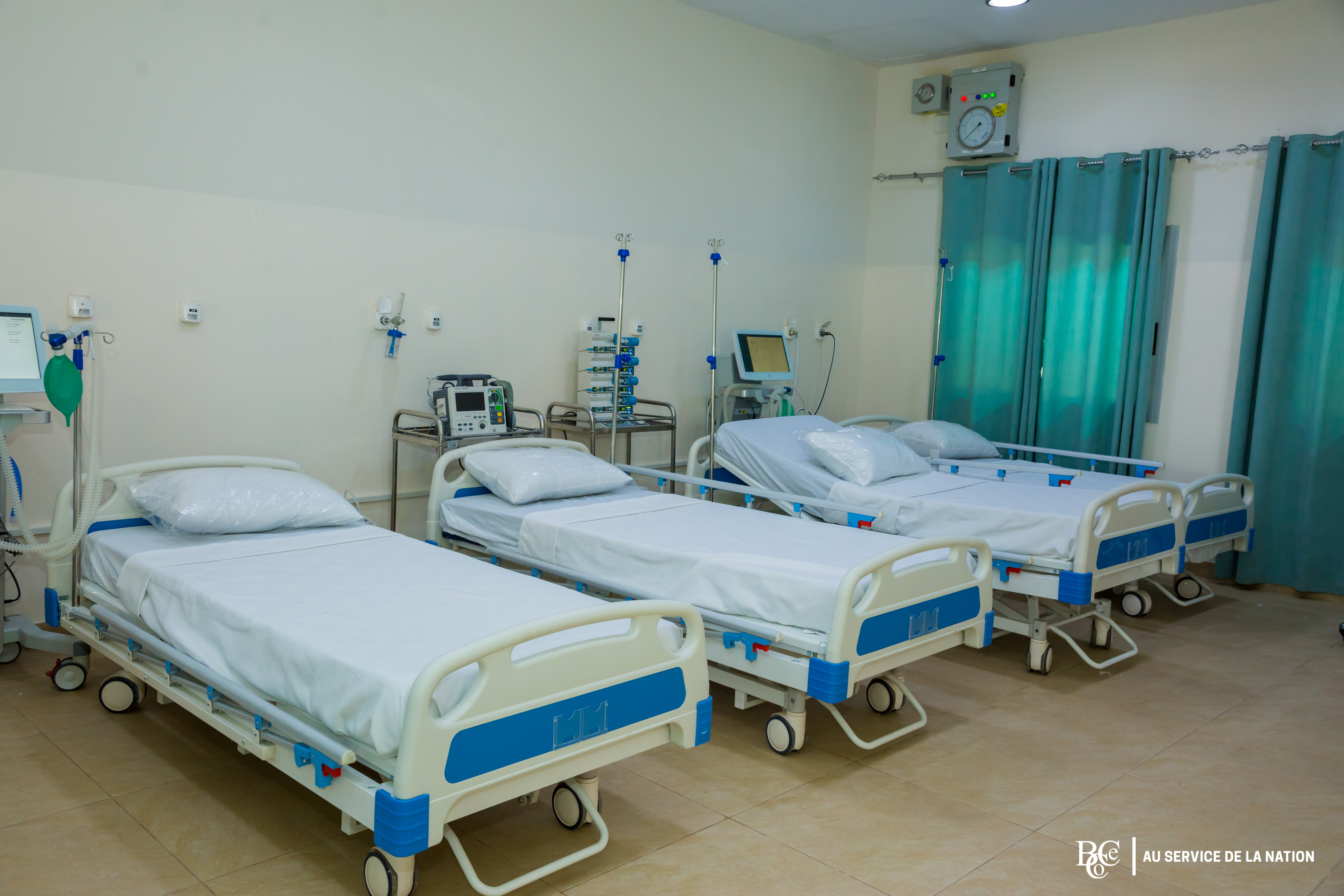 Inauguration de l'hôpital militaire du Camp Tshatshi