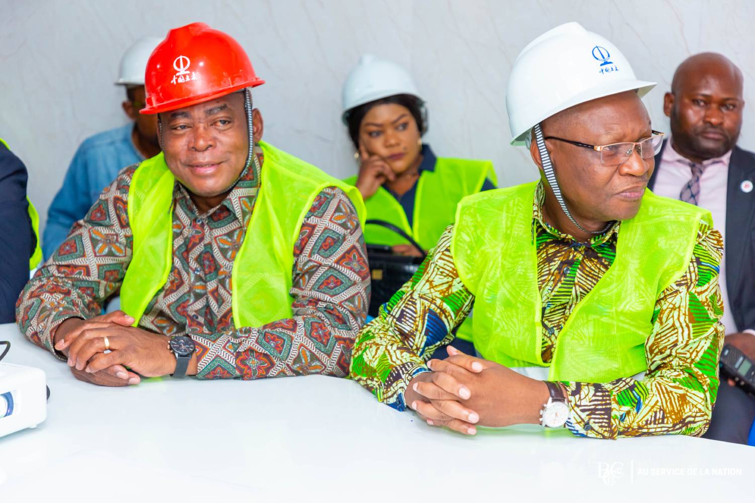 Couverture Santé Universelle _ Samuel Roger Kamba suit de près les travaux la troisième phase du centre hospitalier universitaire renaissance 4